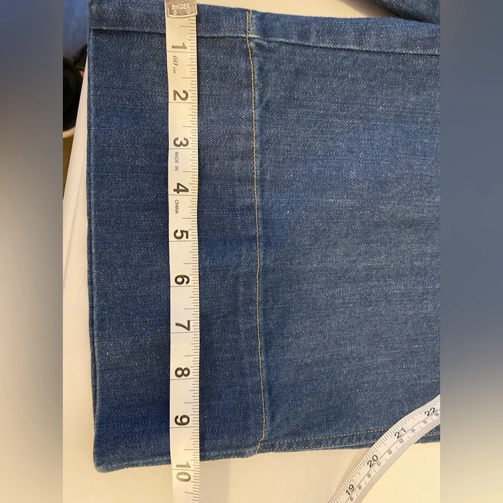 Talbots Women's Blue Denim Stretch Capri Jeans